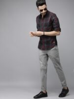 The Roadster Lifestyle Co Men Teal Blue & Maroon Regular Fit Checked Sustainable Casual Shirt