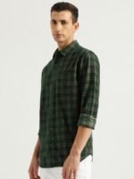 United Colors of Benetton Checked Spread Collar Slim Fit Cotton Casual Shirt