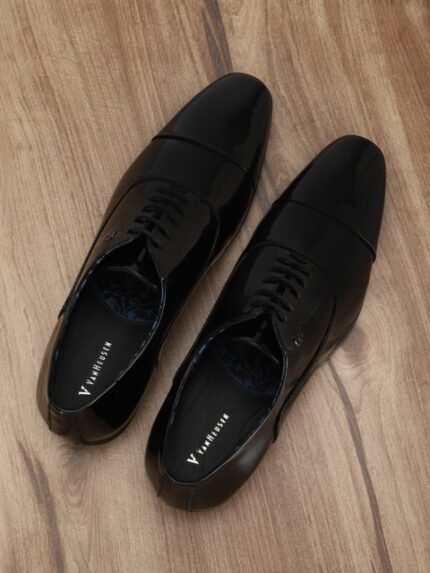 Van Heusen Men Leather Formal Oxfords