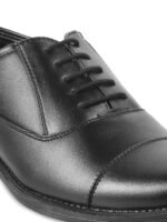 WALKWAY by Metro Men Black Solid Formal Oxfords