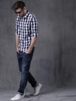 WROGN Men Navy & White Slim Fit Checked Casual Shirt