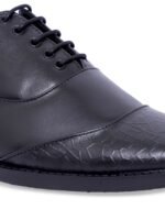 Fashion Victim Men Black Solid Leather Oxfords