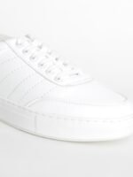 HIGHLANDER Men White Solid Sneakers