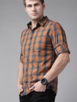 Roadster Men Rust Brown & Navy Blue Pure Cotton Tartan Checks Checked Casual Shirt