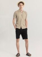 Snitch Straight Slim Fit Spread Collar Short Sleeves Cotton Casual Shirt