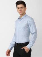 Van Heusen Men Blue Slim Fit Pinstripes Formal Shirt