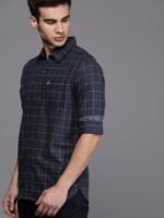 WROGN Men Navy Blue & Red Slim Fit Checked Casual Shirt